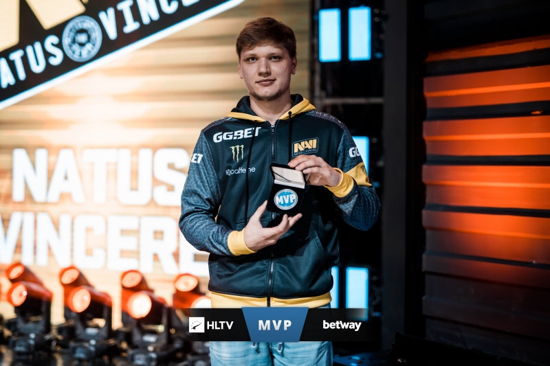 JackeyLove：这个赛前Solo真不如石头剪刀布！这样进度还能快点！