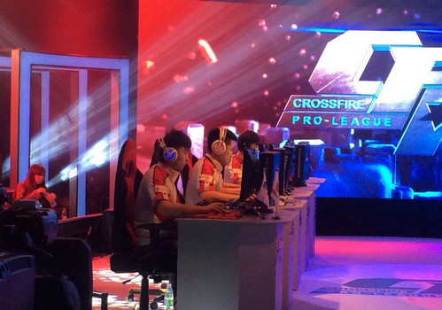 张校长#绝地求生 决赛圈进个圈怎么这么难